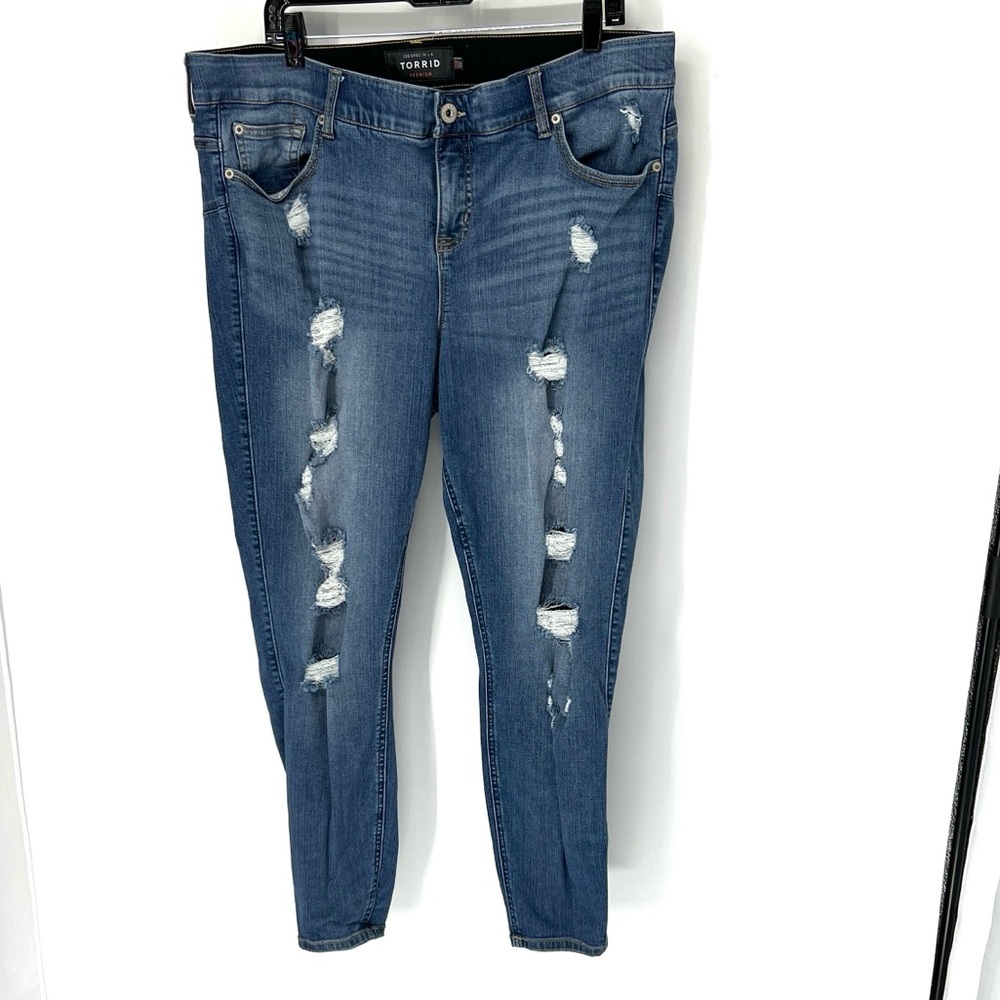 torrid Distressed Skinny Jeans in Medium Blue Denim